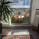 Logement 85M2, Hypercentre, Balcon, Parking, Clim
