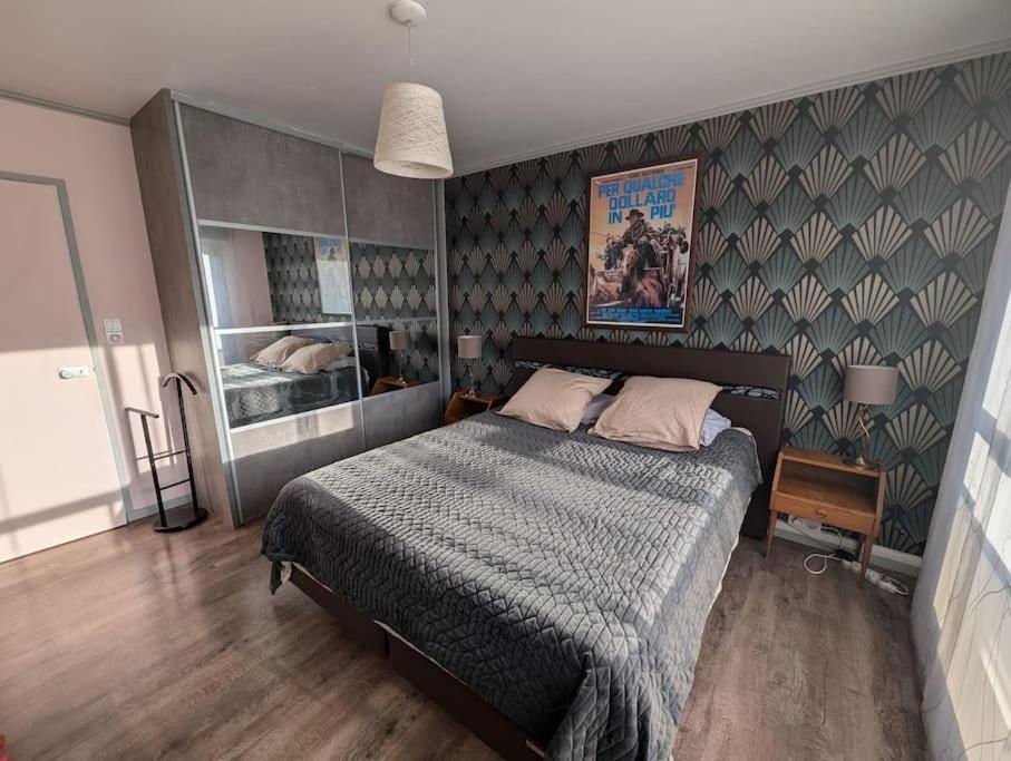 85m2, Hypercentre, Balcon, Parking, Clim Appartement *